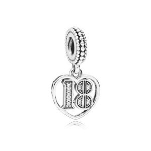Pingente PANDORA 18 Anos de Amor - 797262CZ Pingente PANDORA 18 Anos de Amor - 797262CZ