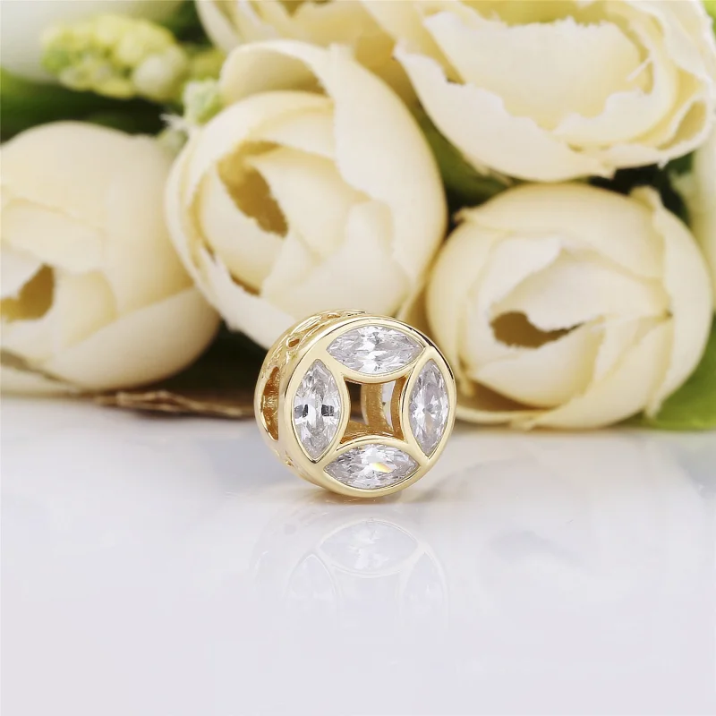 (imagem para) Charm Pandora de PANDORA Shine Moeda da Boa Sorte - Visualizar 2