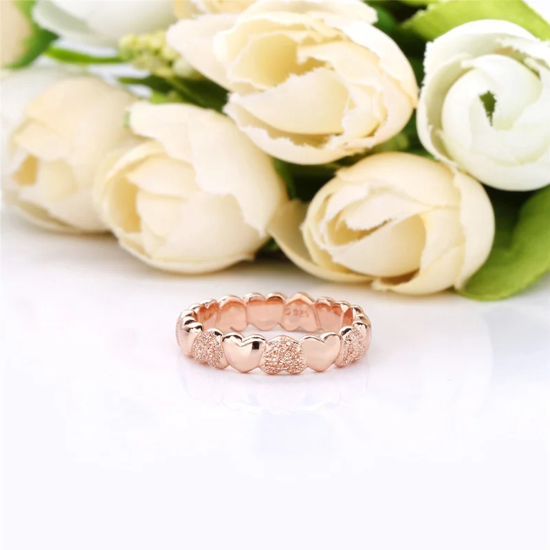 (imagem para) Anel Corações Brilhantes Matte Pandora Rose - 187950 - Visualizar 4