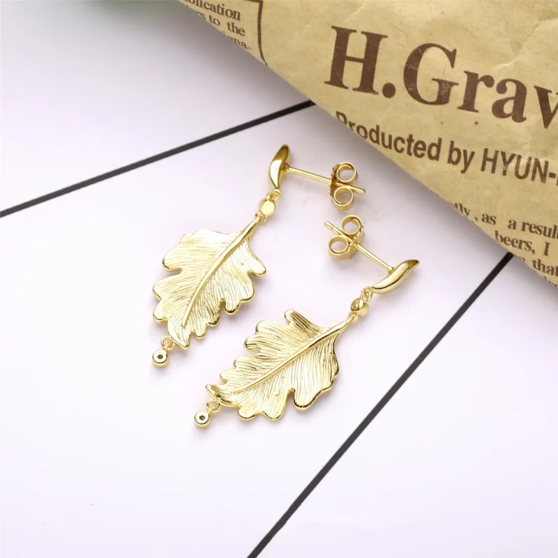 (imagem para) Brinco Folha de Carvalho Pandora Shine - 268259CZ - Visualizar 3