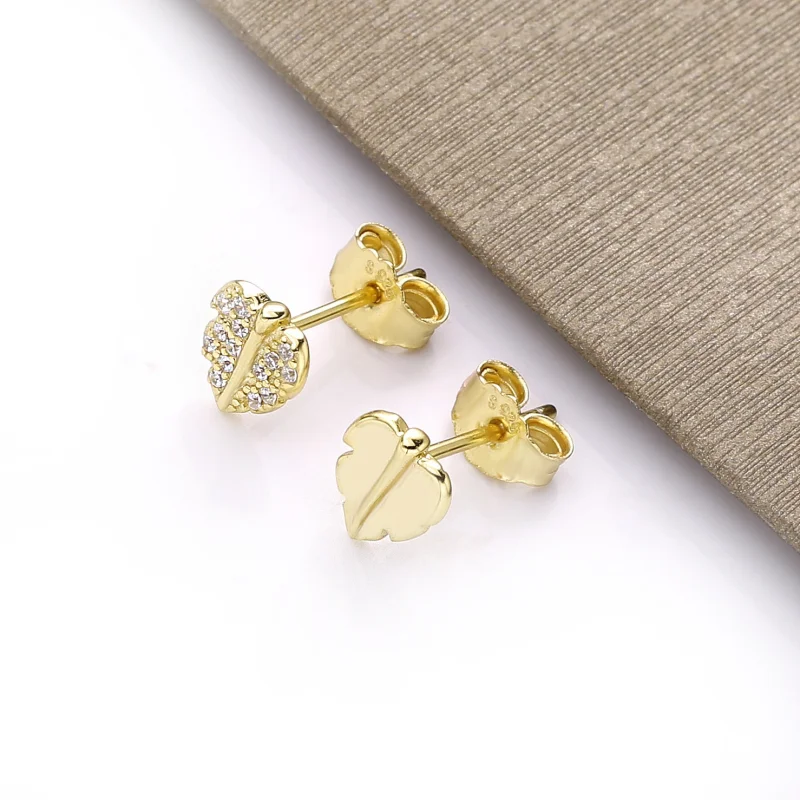 (imagem para) Brincos Petit Folha brilhante e cintilante Pandora Shine - 268334CZ - Visualizar 4
