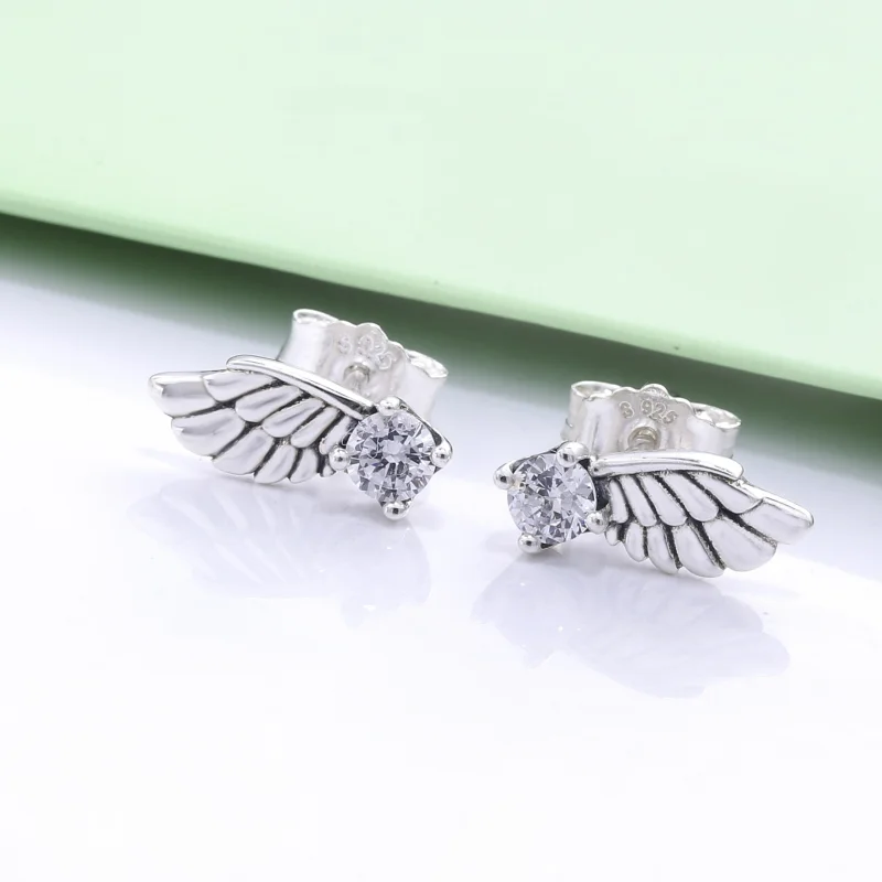 (imagem para) Brincos Sparkling Angel Wing Pandora - 298501C01 - Visualizar 2