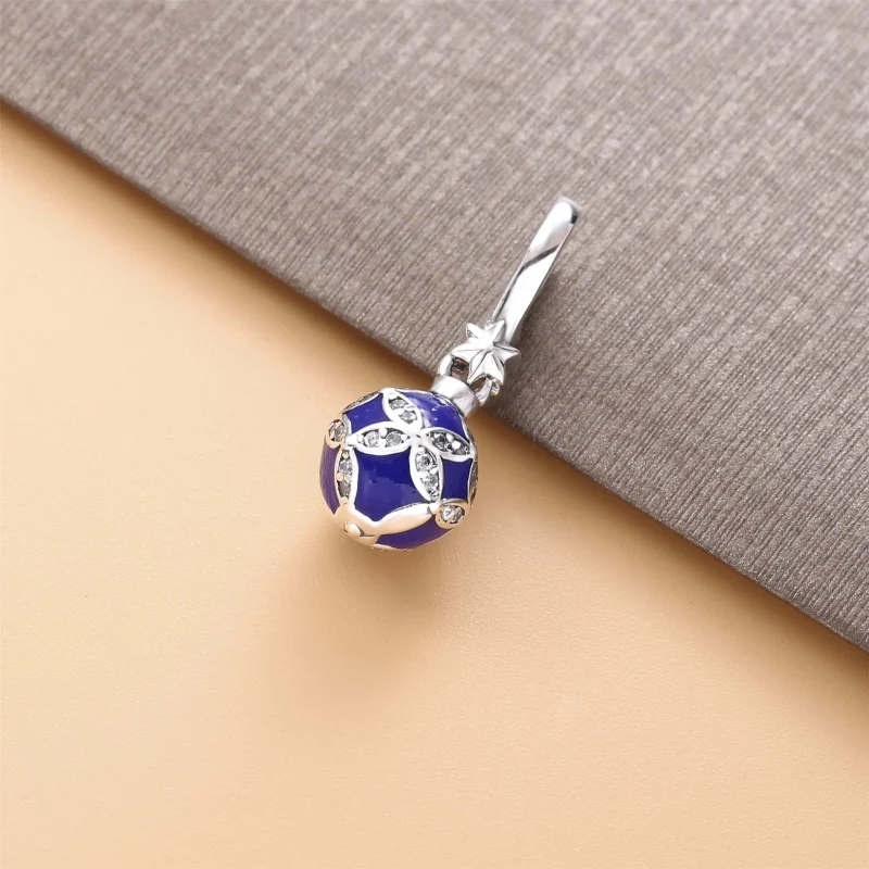(imagem para) Charm Pendente Enfeite de Natal Azul Pandora - 798512C01 - Visualizar 4