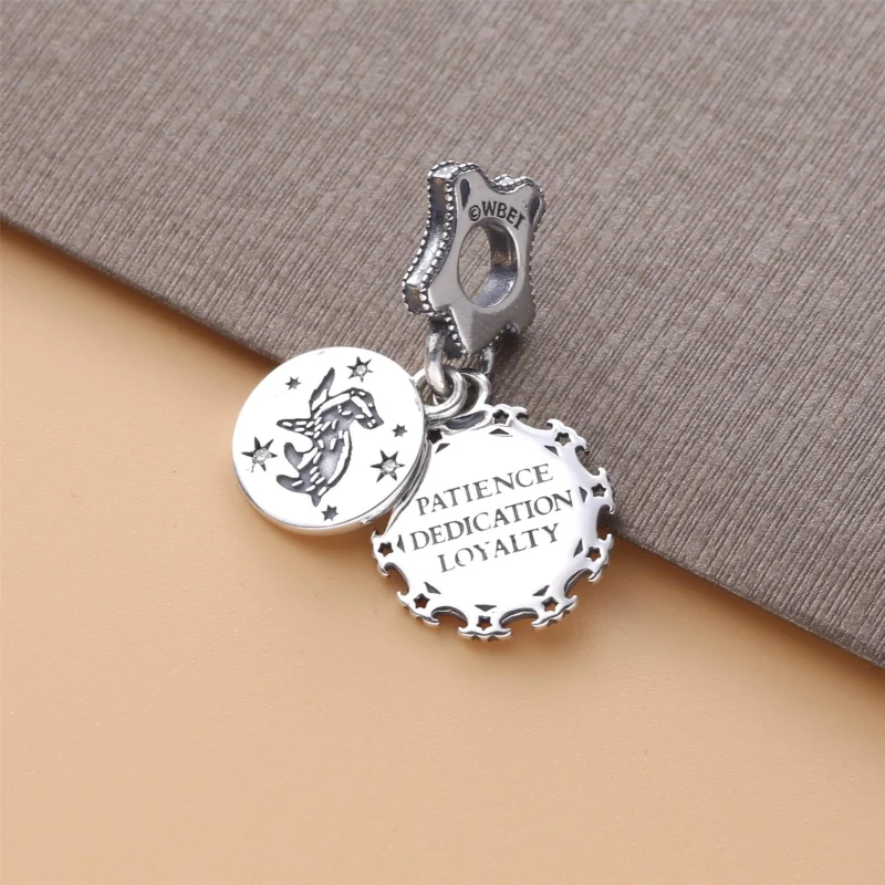 (imagem para) Charm Pendente Lufa Lufa - Harry Potter - 798832C01 - Visualizar 3