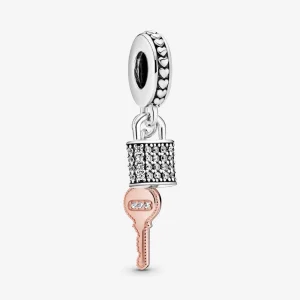 (imagem para) Charm Pendente Cadeado e Chave pavé Pandora Rose - 788682C01
