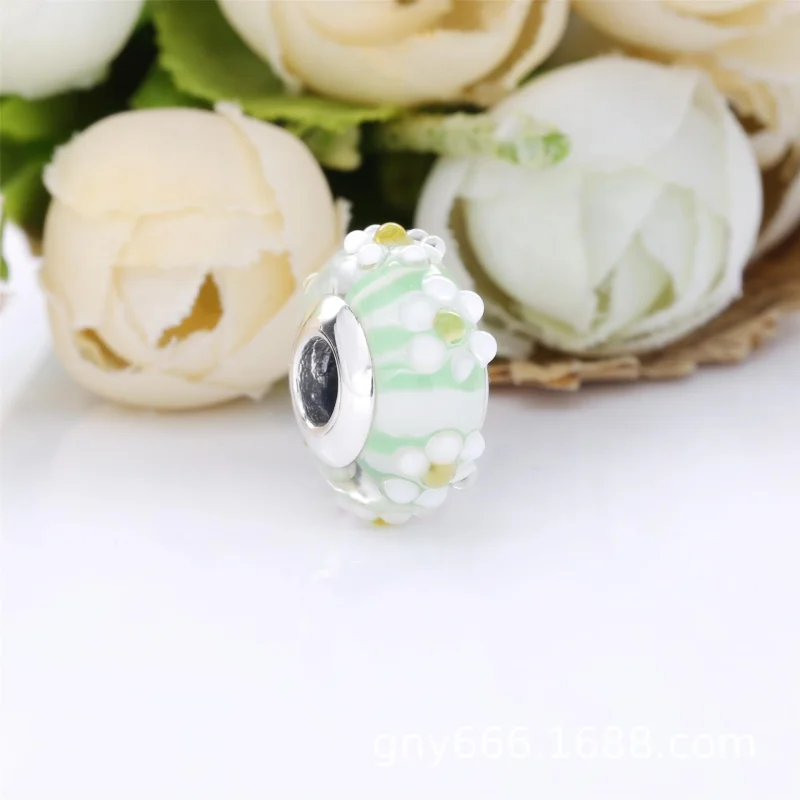 (imagem para) Charm Margarida Glass Murano Pandora - 798798C00 - Visualizar 2