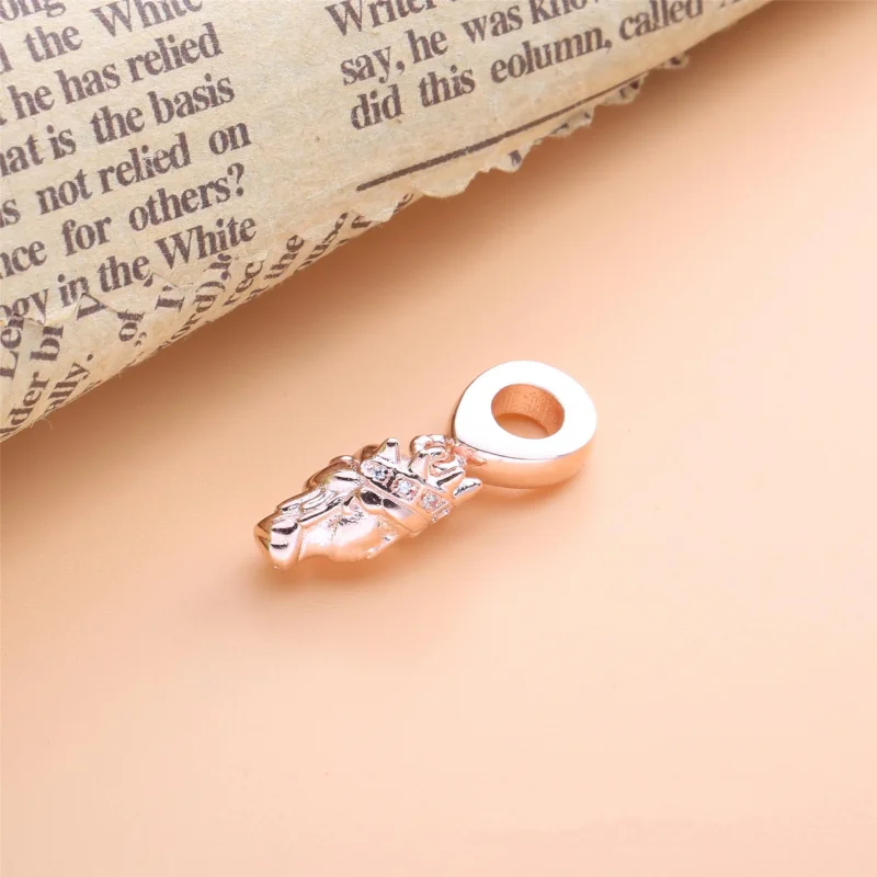 (imagem para) Charm Pendente Estátua da Liberdade de Nova Iorque Pandora Rose - 788989C01 - Visualizar 4