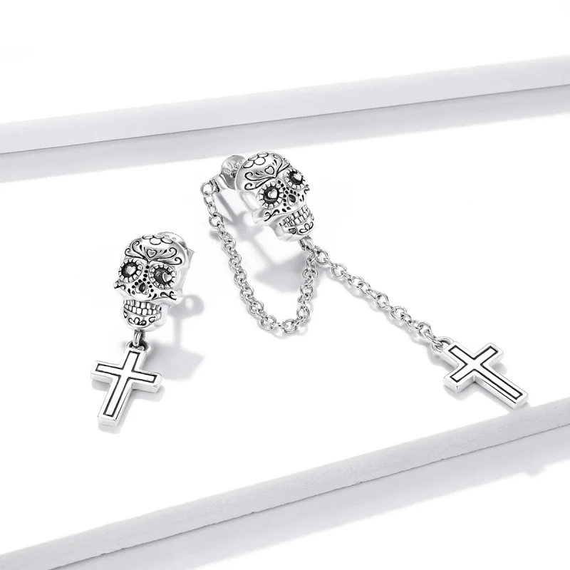 (imagem para) Brincos Pandora Style Pingente Caveira Cruz Prata - BSE419 - Visualizar 4