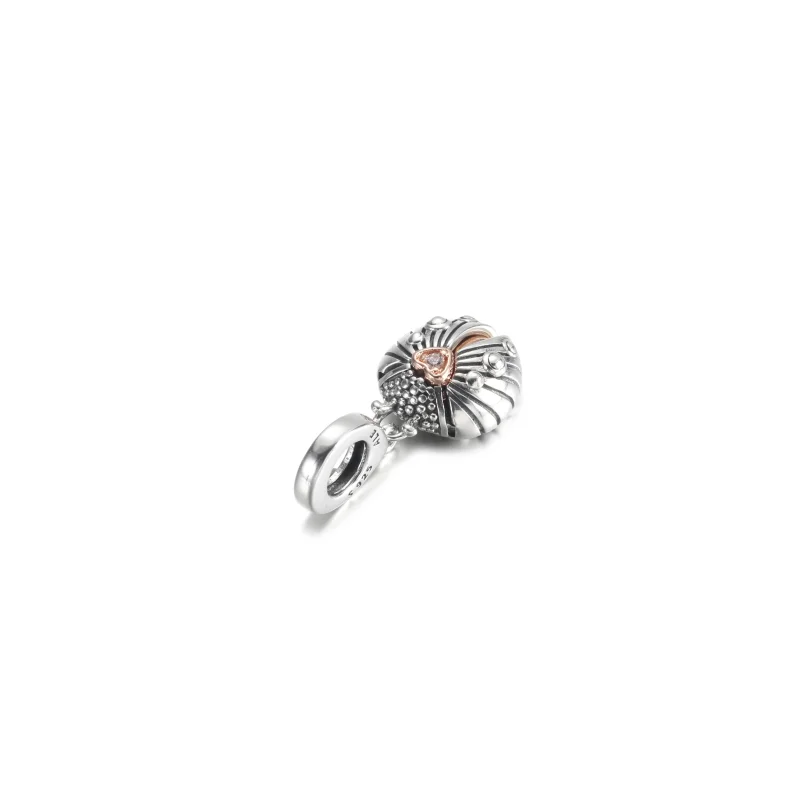 (imagem para) Charm Pandora Club 2022 Joaninha e Coração com Pingente - 780072C01 - Visualizar 4