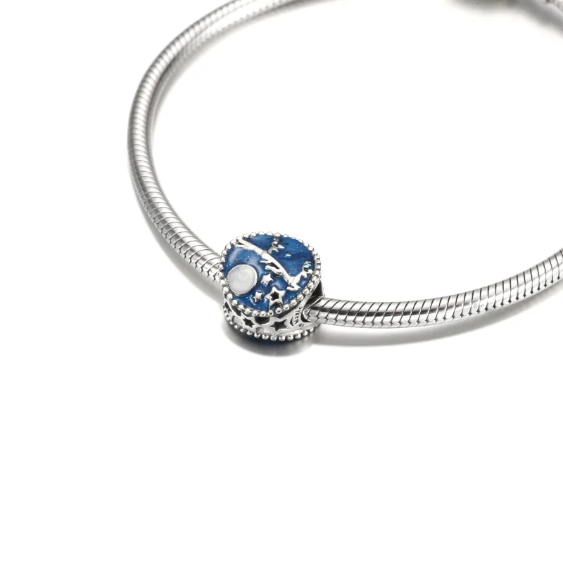 (imagem para) PANDORA Charm de Papai Noel e Rena - 790033C01 - Visualizar 6