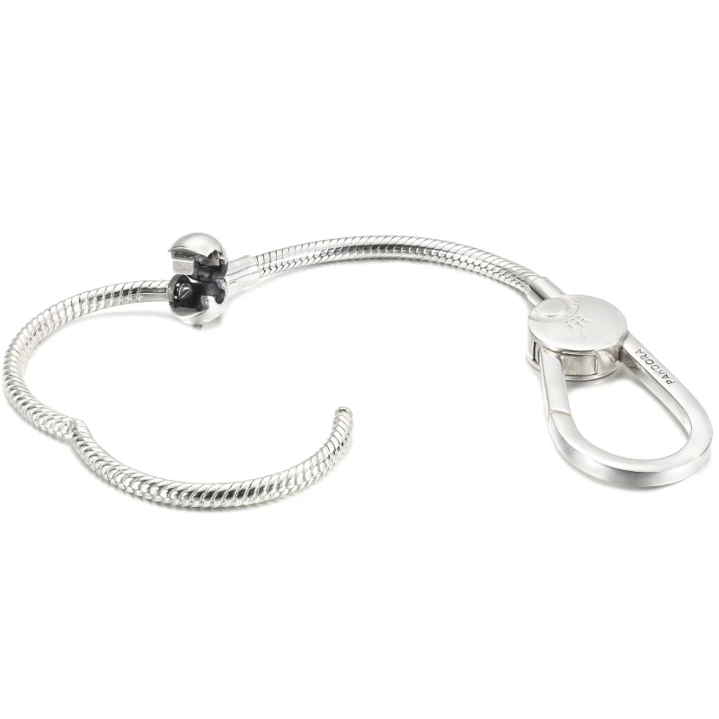 (imagem para) Suporte para charms de bolsa médio Pandora Moments - 399571C00 - Visualizar 4