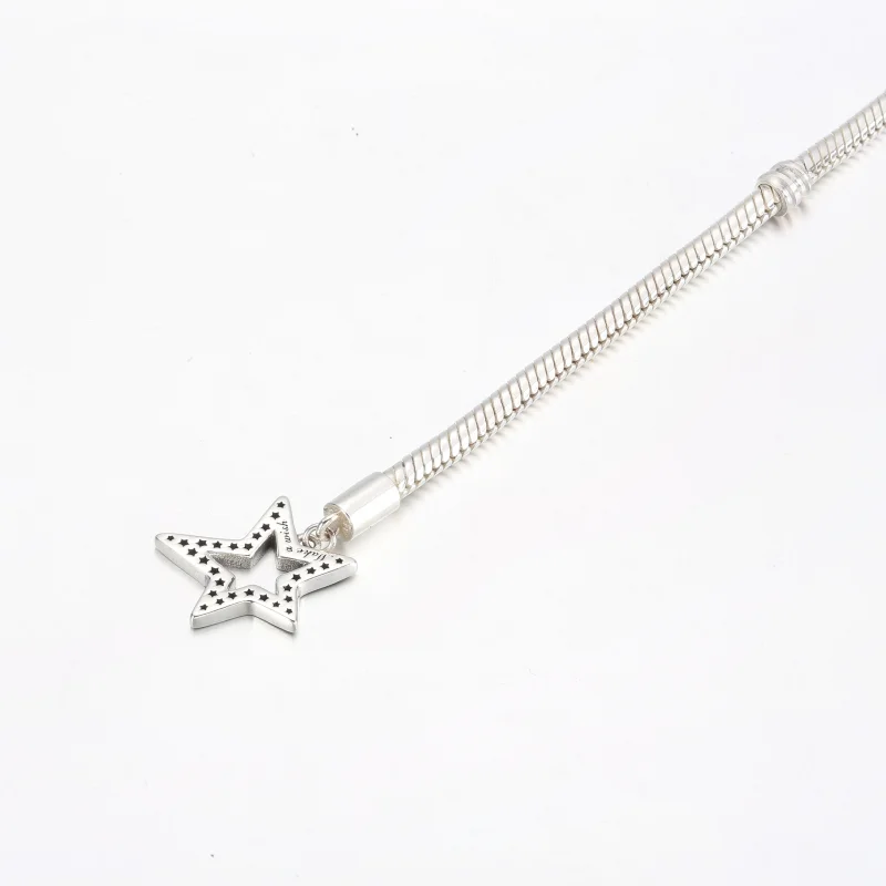 (imagem para) Bracelete de Cobra com Barra T em Formato de Estrela Assimétrica da Coleção Pand - Visualizar 6