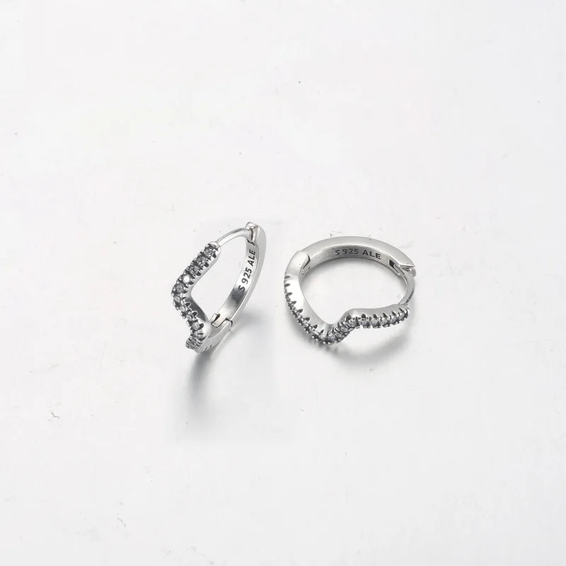 (imagem para) Brincos PANDORA Onda Cintilante - 292545C01 - Visualizar 4