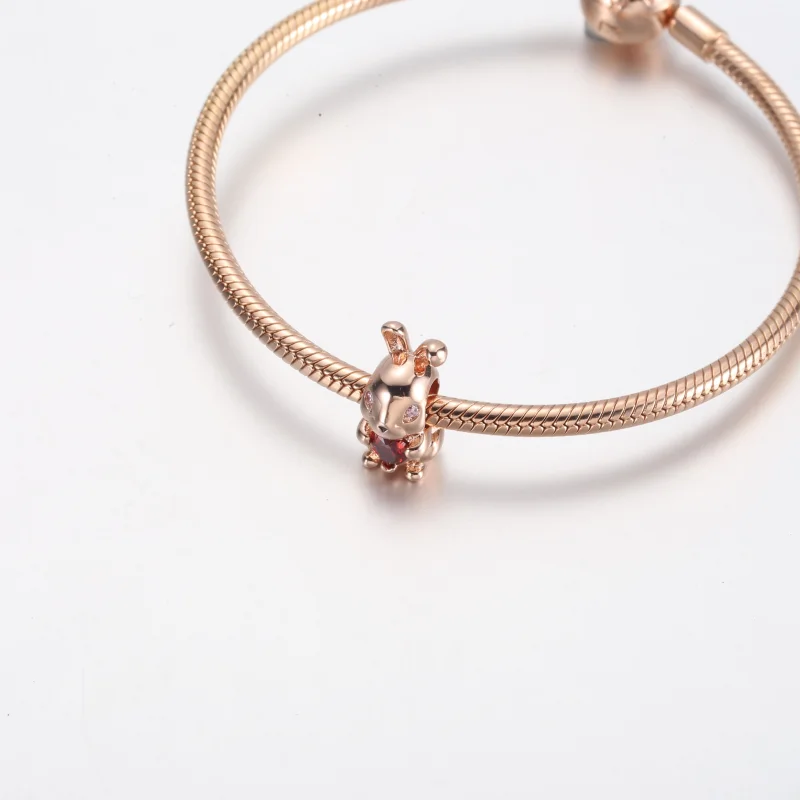 (imagem para) Charm do Ano do Coelho da PANDORA - 782471C01 - Visualizar 5