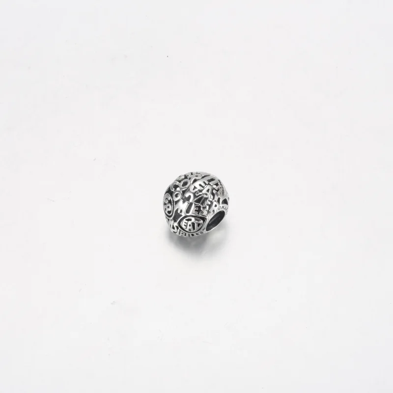 (imagem para) PANDORA Charm da Máscara do Homem-Aranha da Marvel - 792351C01 - Visualizar 5