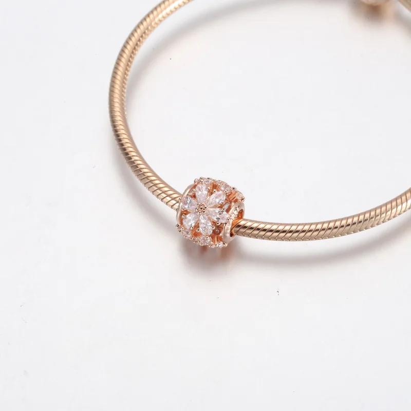 (imagem para) PANDORA Charm Redondo do Herbário Cintilante com Aglomerado - 782383C01 - Visualizar 10