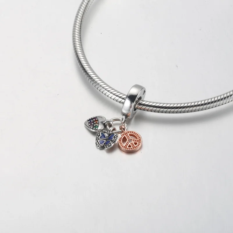 (imagem para) PANDORA Charm Triplo Pingente Coração Arco-íris, Borboleta e Paz Duas Cores - 78 - Visualizar 10