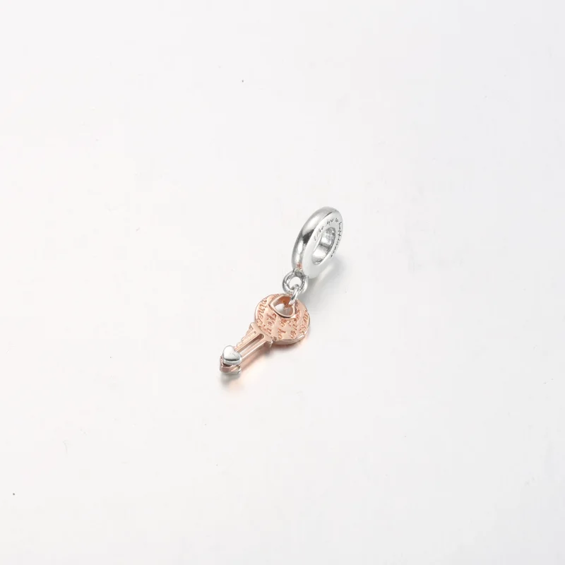 (imagem para) PANDORA Chave Duotônico e Charm Coração Deslizante - 782510C00 - Visualizar 6