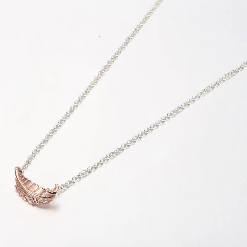 (imagem para) PANDORA Colar Collier de Pena Curva Flutuante Duas Cores - 382575C01-45 - Visualizar 2