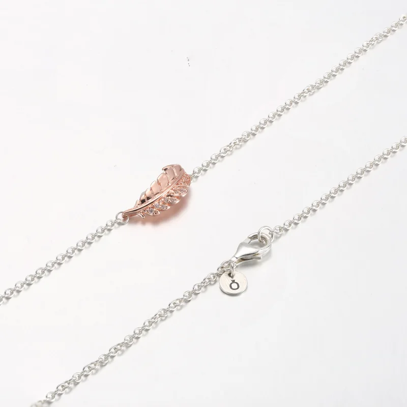 (imagem para) PANDORA Colar Collier de Pena Curva Flutuante Duas Cores - 382575C01-45 - Visualizar 5