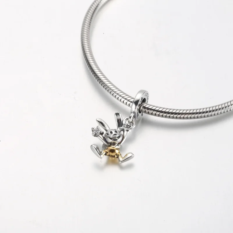 (imagem para) PANDORA Disney 100º Aniversário Charm Pingente Oscilante Oswald - 792519C01 - Visualizar 12