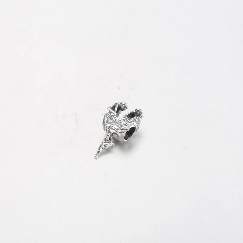 (imagem para) PANDORA Disney Charm da Navio Pirata da Sininho e do Capitão Gancho - 792521C00 - Visualizar 6