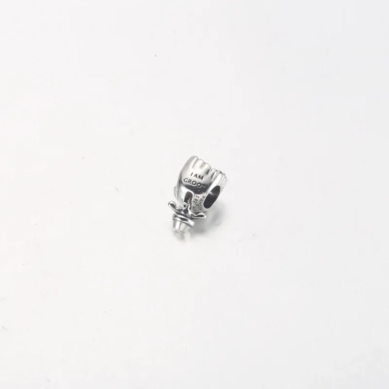 (imagem para) PANDORA Marvel Guardiões da Galáxia Charm Groot Dançante - 792554C01 - Visualizar 10