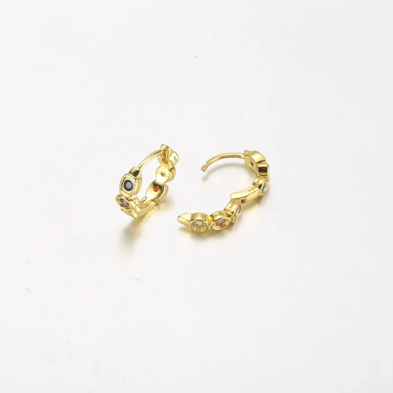 (imagem para) PANDORA Marvel Os Vingadores Brincos Argola Pedras do Infinito - 262567C01 - Visualizar 5