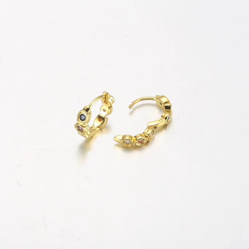 (imagem para) PANDORA Marvel Os Vingadores Brincos Argola Pedras do Infinito - 262567C01 - Visualizar 8