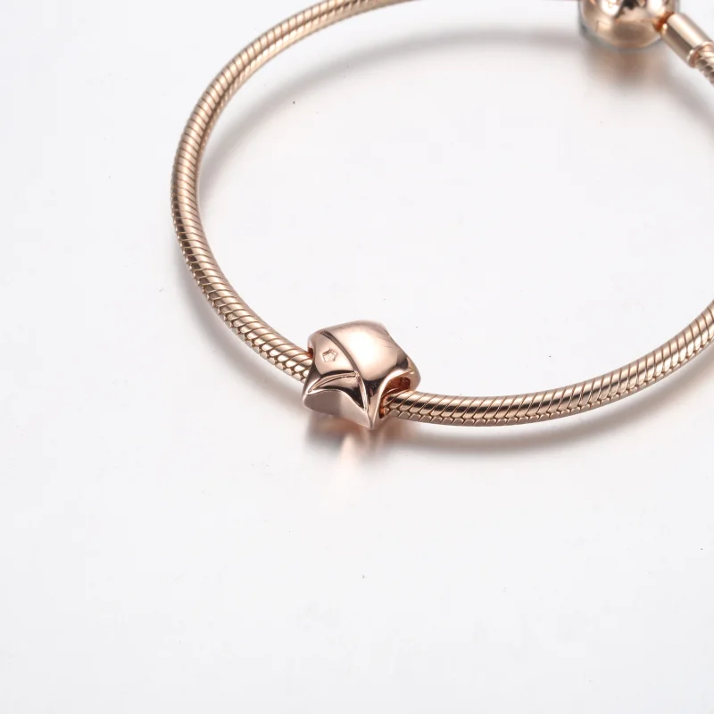 (imagem para) Pandora Rose Gold Estrela da Sorte Charm - 782484C01 - Visualizar 4