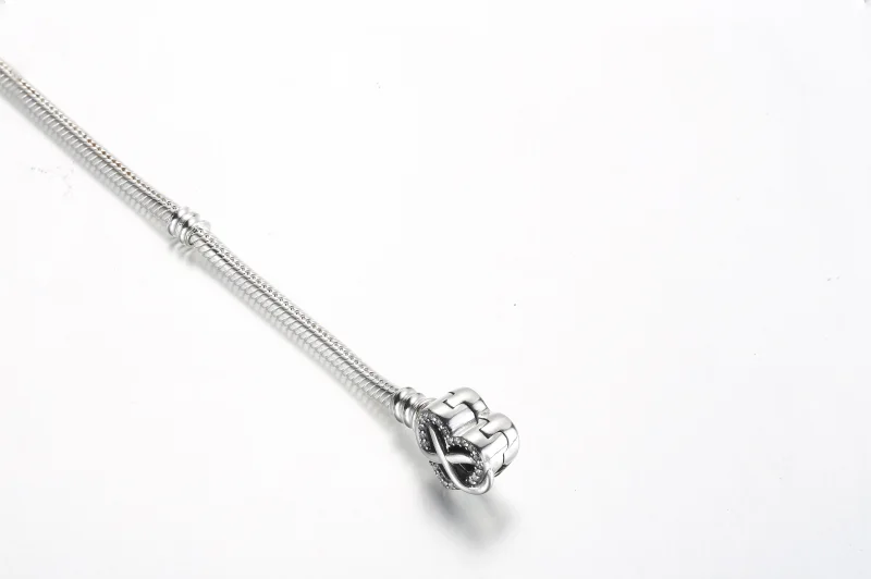 (imagem para) Bracelete Pandora Moments Sparkling Infinity Heart com Fecho de Coração Brilhant - Visualizar 4