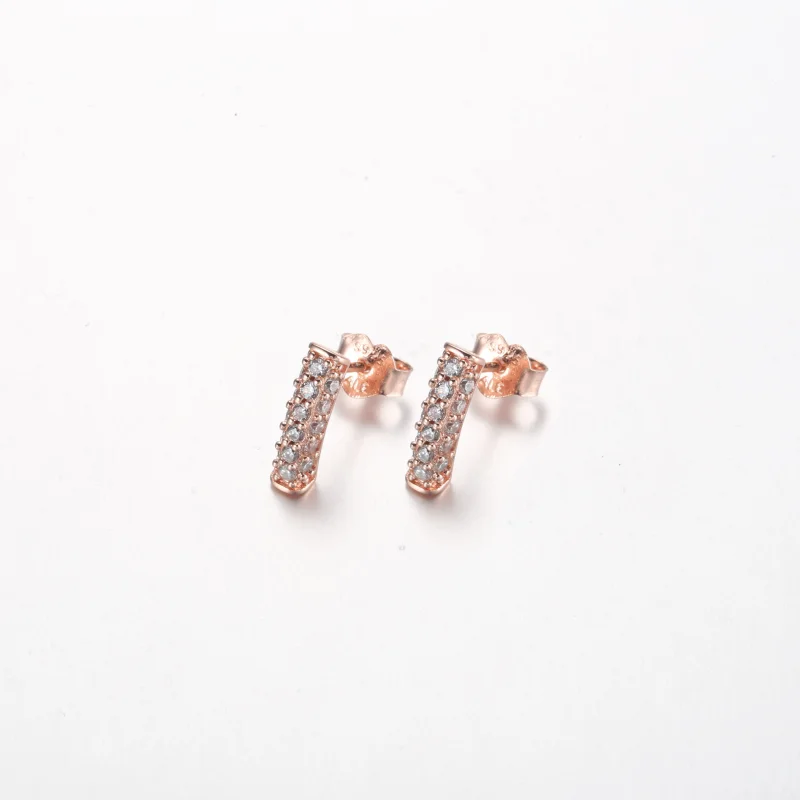 (imagem para) Brincos de Barra Pandora Timeless Pavé de Fileira Única - 262626C01 - Visualizar 2