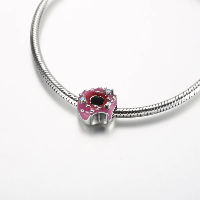 (imagem para) Charm de Donut Pandora em prata esterlina - 792596C01 - Visualizar 5