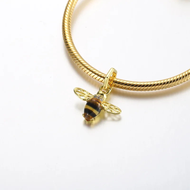 (imagem para) Charm Pandora Brilhante em Formato de Abelha Pingente - 762672C01 - Visualizar 5