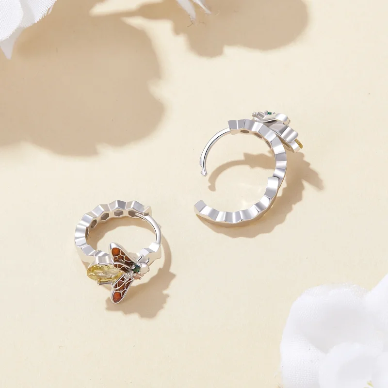 (imagem para) Brincos Argola Estilo Pandora com Abelha - BSE808 - Visualizar 4