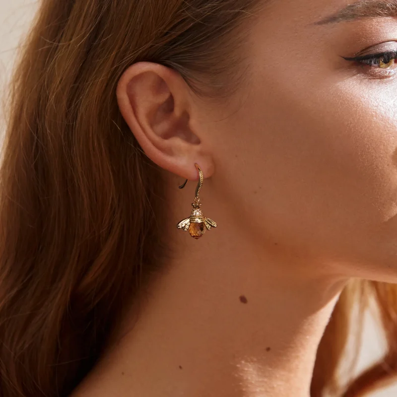 (imagem para) Brincos Pandora Estilo Pequena Abelha Dourada Pendentes - SCE149-B - Visualizar 6