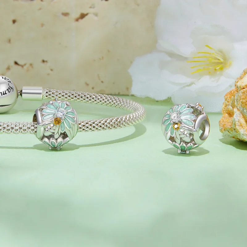 (imagem para) Charm Pandora Style Bee Daisy - BSC895 - Visualizar 4