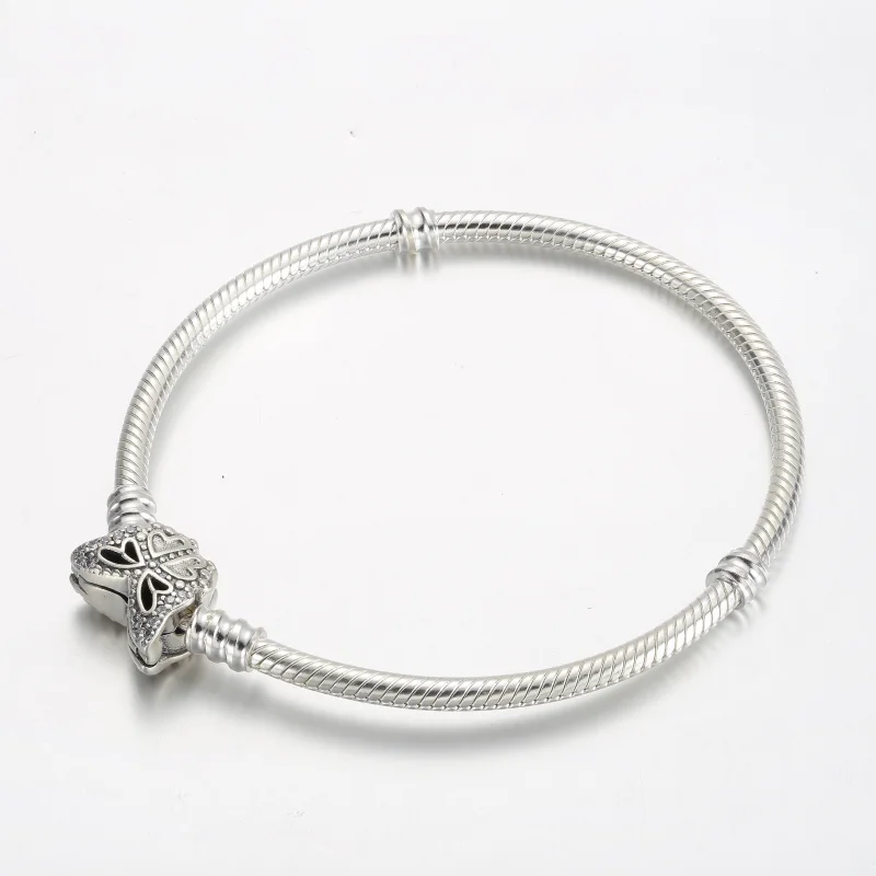 (imagem para) Bracelete Pandora Moments de Cobra com Fecho Borboleta - 590782C01 - Visualizar 3
