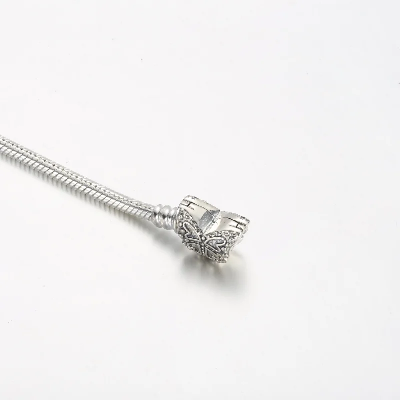(imagem para) Bracelete Pandora Moments de Cobra com Fecho Borboleta - 590782C01 - Visualizar 5