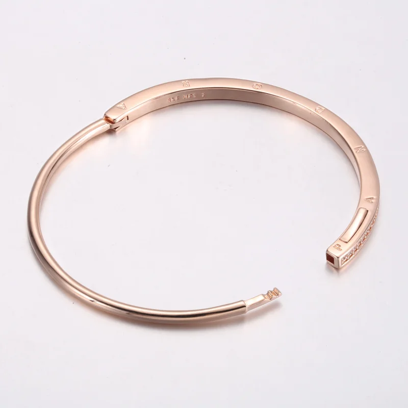 (imagem para) Bracelete Pandora Signature I-D Pavê - 582313C01 - Visualizar 3