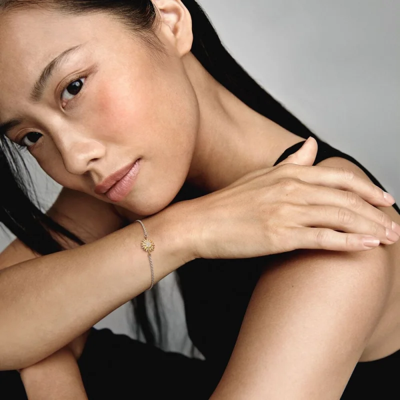 (imagem para) Bracelete Pandora Sun em prata de lei e banhado a ouro 14k - 562837C01 - Visualizar 2