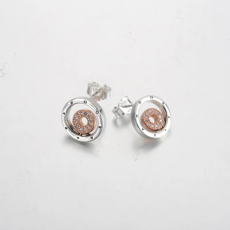 (imagem para) Brincos de Argola com Logo Two-tone Pandora Signature - 282314C01 - Visualizar 5