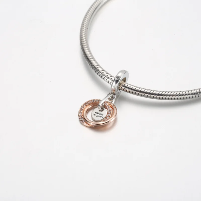 (imagem para) Charm de Pingente Família Sempre Entrelaçada Pandora - 780797C01 - Visualizar 4