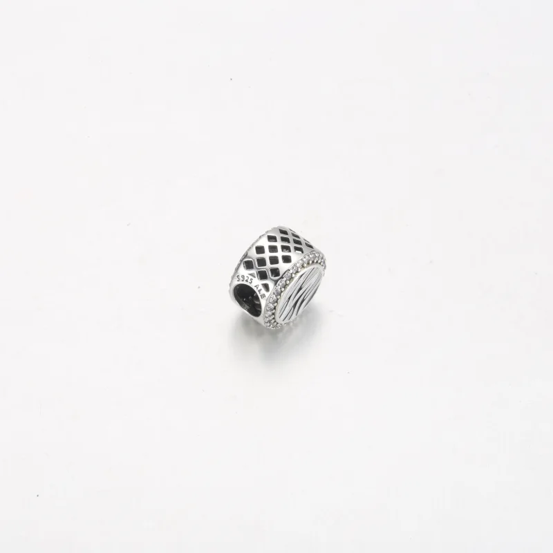 (imagem para) Charm de prata esterlina com estampa de zebra Pandora - 792016CZ_E025 - Visualizar 3