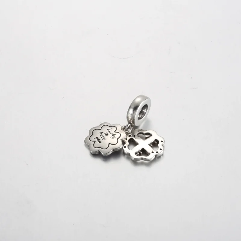 (imagem para) Charm Duplo de Amizade Trevo de Quatro Folhas Pandora - 792245C01 - Visualizar 3
