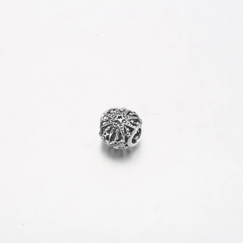 (imagem para) Charm Pandora Floco de Neve Celestial - 792360C00 - Visualizar 3