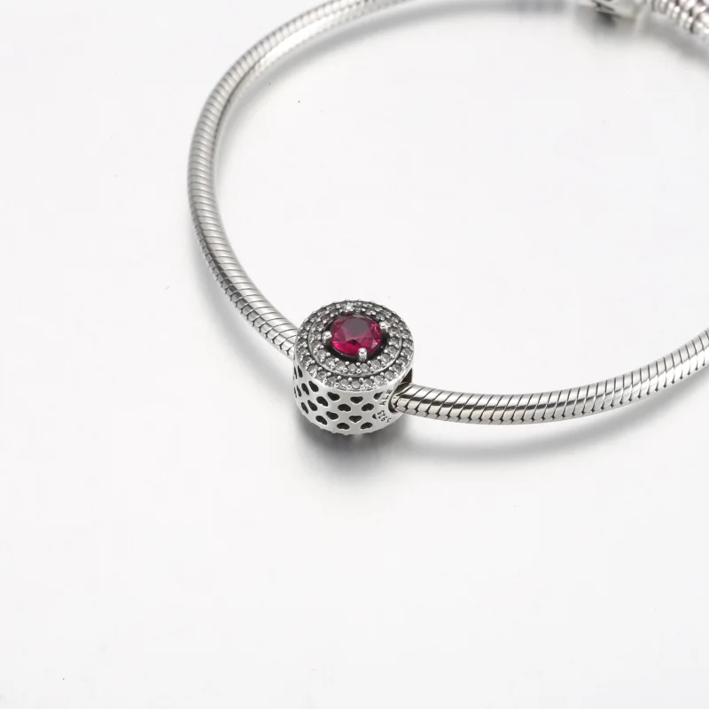 (imagem para) Charm Redondo Nivelado Vermelho Cintilante Pandora - 792418c01 - Visualizar 5