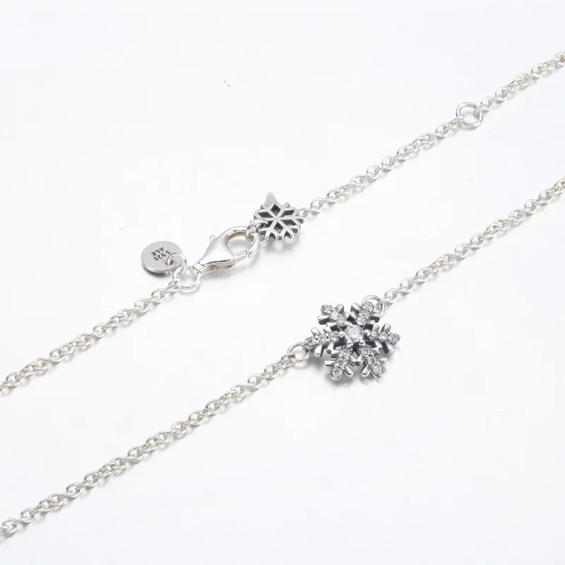 (imagem para) Colar com Pingente de Floco de Neve Brilhante Pandora - 392371C01 - Visualizar 5