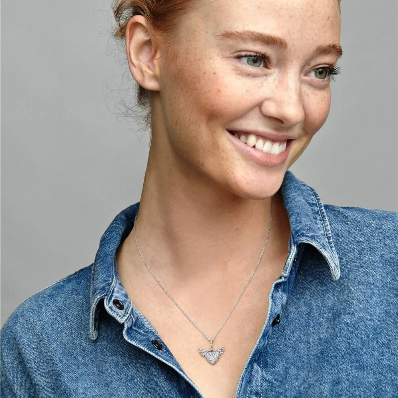 (imagem para) Colar Coração Pavê e Asas de Anjo Pandora - 398505C01 - Visualizar 5