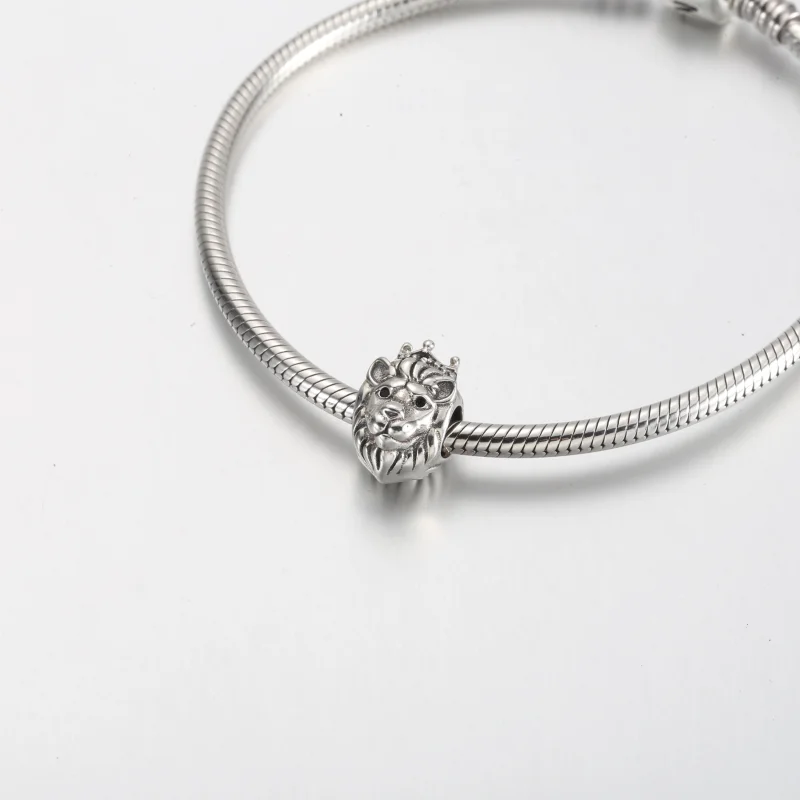 (imagem para) Pandora Charm Leão Real - 792199C01 - Visualizar 5